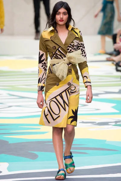 Look 22